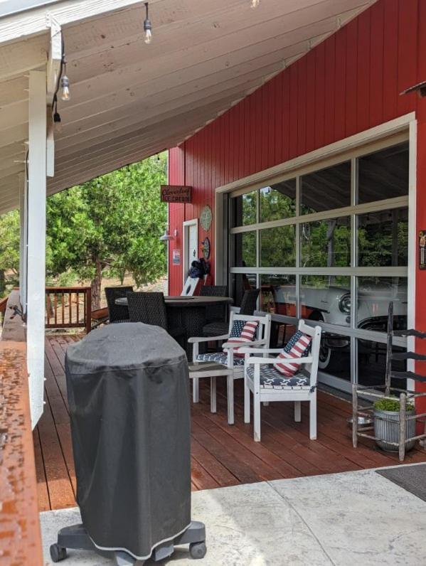 Red Barn Retreat Hotel North Fork Exterior foto